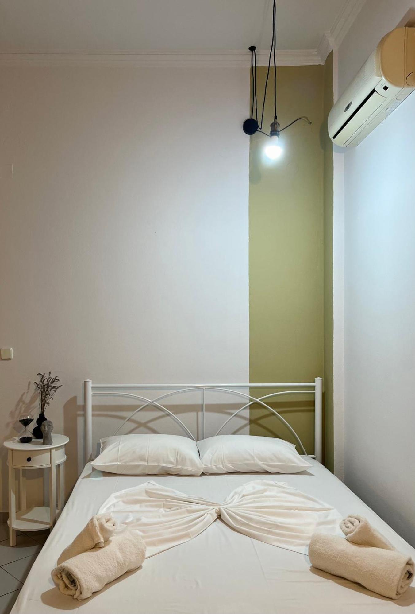 Papadatos Apts With Amazing View - 5Mins From The Beach Kontogialos Екстериор снимка