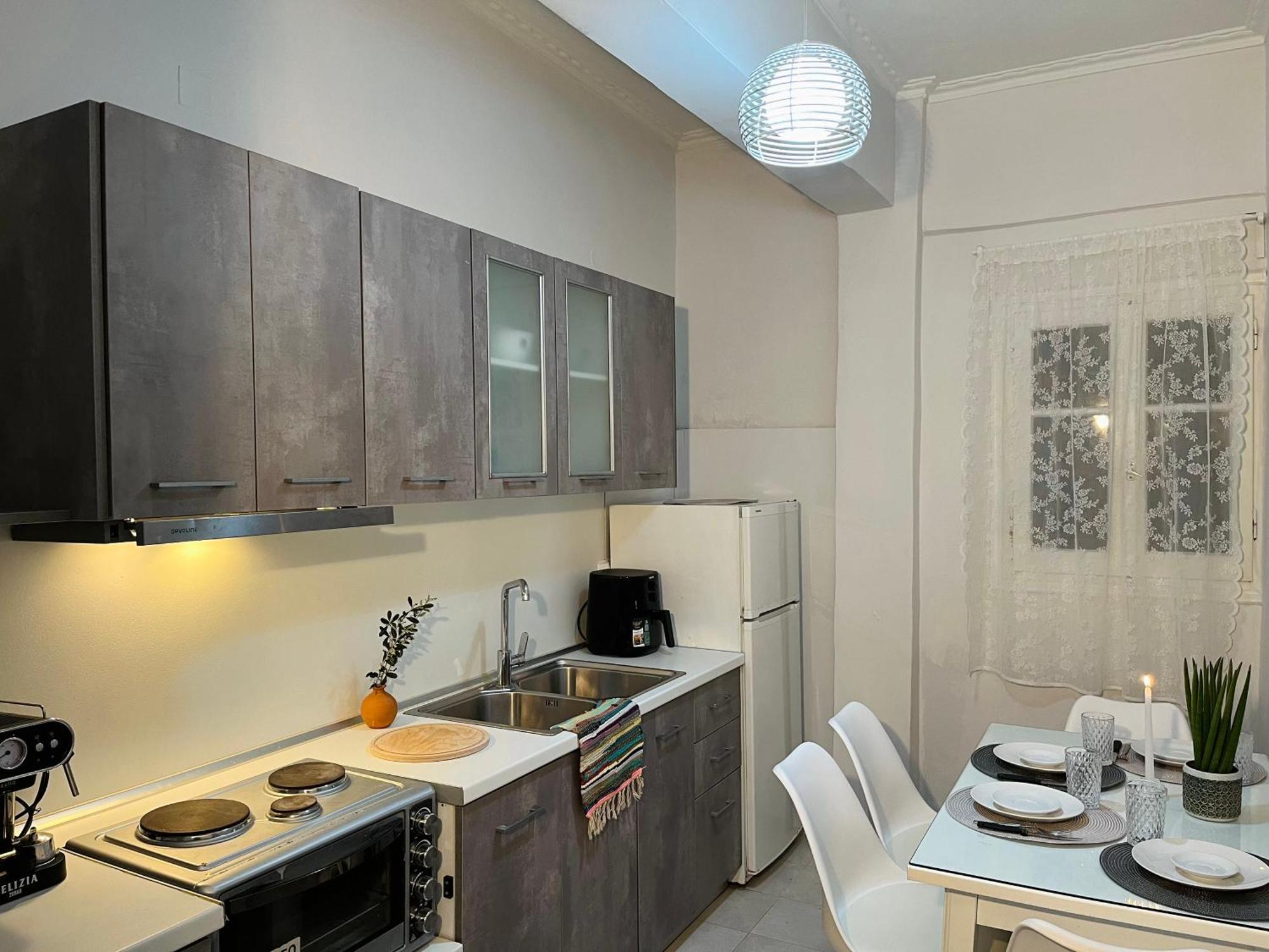 Papadatos Apts With Amazing View - 5Mins From The Beach Kontogialos Екстериор снимка